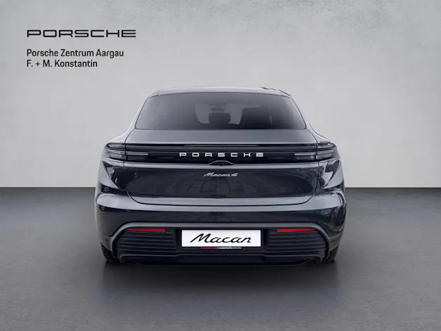 Porsche Macan 4