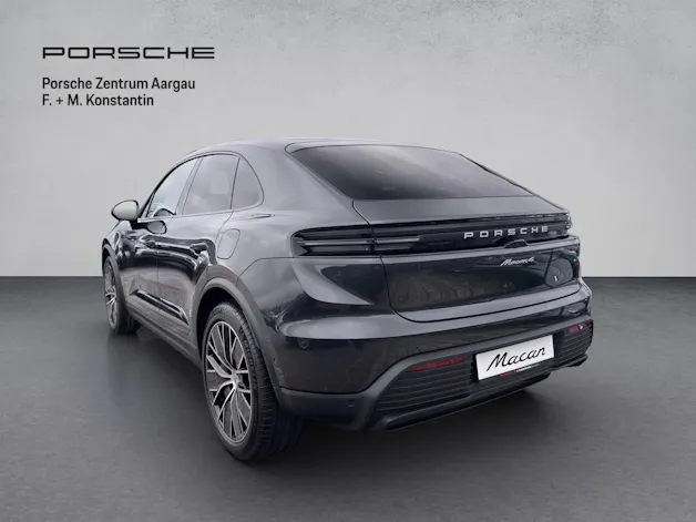 Porsche Macan 4