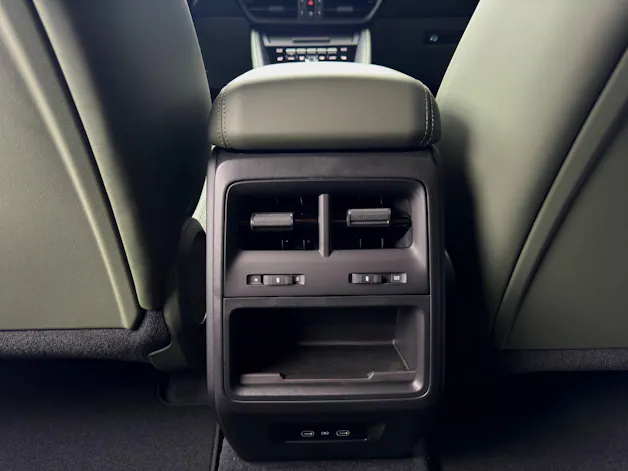 Porsche Macan 4