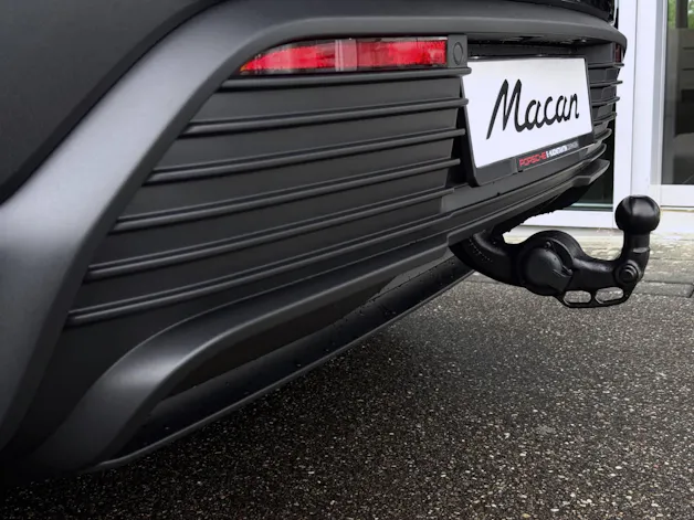 Porsche Macan 4