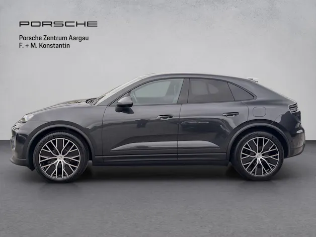 Porsche Macan 4