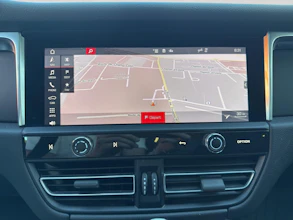 https://vehicle.imgix.net/4302953/c2156c25-8d24-44c3-80ed-d846c5ffb64a.jpg