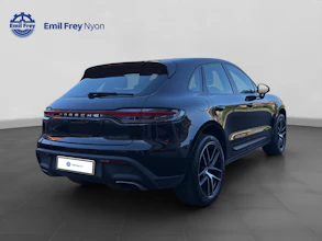 https://vehicle.imgix.net/4302953/fcfba6aa-944d-4fad-beaa-d4c569fe9317.jpg