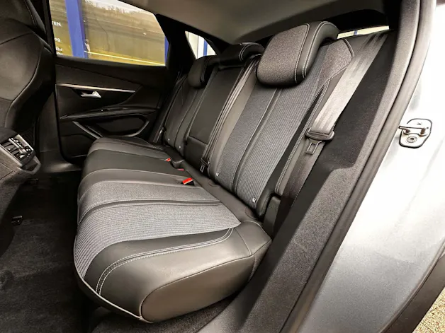Peugeot 3008 1.2 PureTech Active Pack