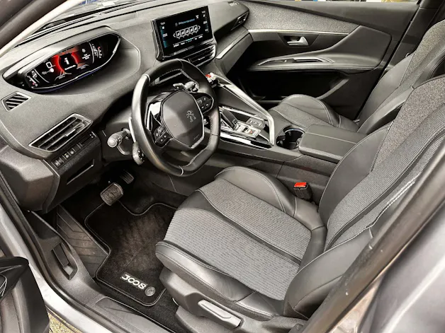 Peugeot 3008 1.2 PureTech Active Pack