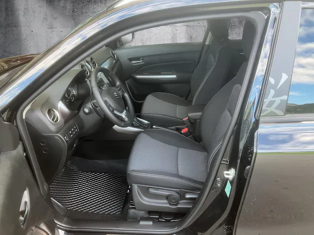 Suzuki Vitara 1.4 T Sakura Hybrid 4x4