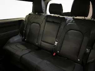 Land Rover Defender 90 3.0 D I6 250 X-Dynamic SE