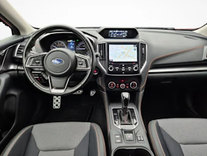 https://vehicle.imgix.net/4303035/d876d5bd-d1fe-4823-8d41-3d24d429251c.jpg