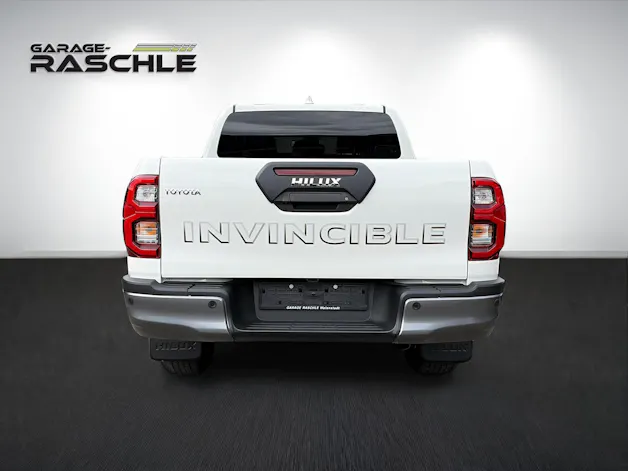 Toyota Hilux Double Cab.-Pick-up 2.8 D-4D MHEV 204 Invincible