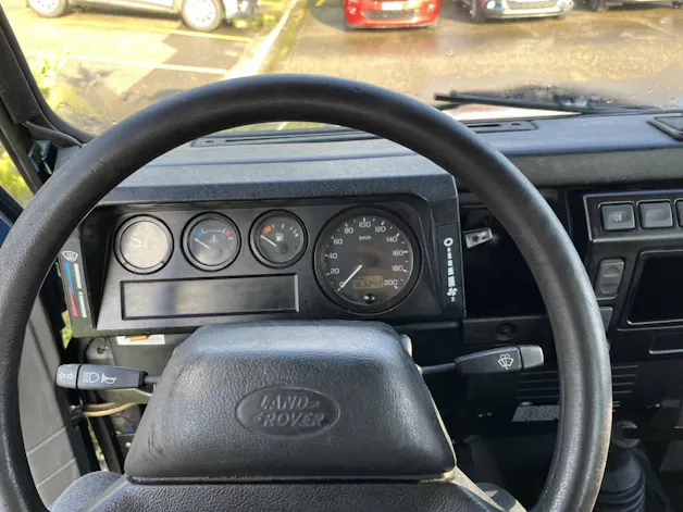 Land Rover Defender 110 2.5 Tdi SW