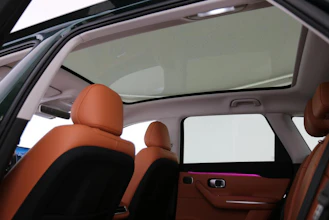 https://vehicle.imgix.net/4303133/2306c577-b136-4155-8310-f0f37f171ed1.jpg