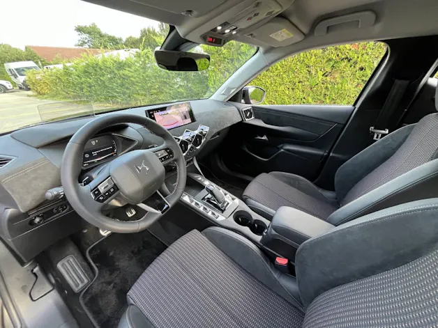 DS Automobiles 3 Crossback 1.2 PureTech 130 Ligne Noire