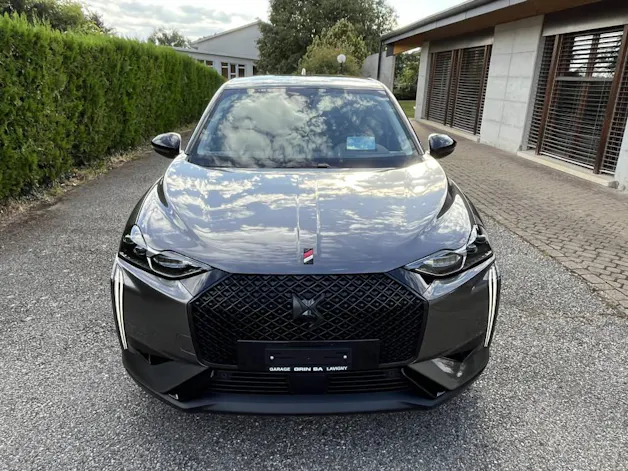 DS Automobiles 3 Crossback 1.2 PureTech 130 Ligne Noire