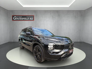 MITSUBISHI OUTLANDER 8