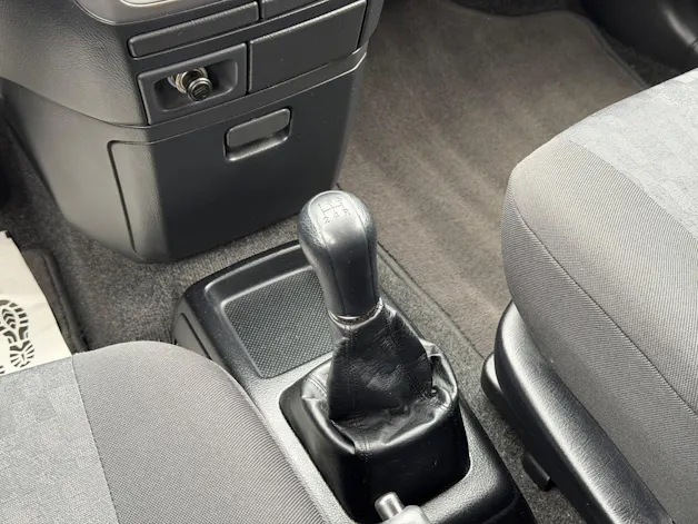 Toyota Avensis Verso 2.0 VVT-i Linea Terra