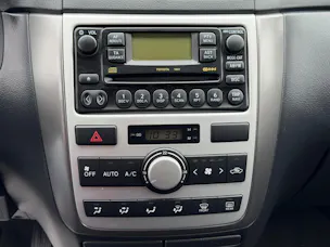Toyota Avensis Verso 2.0 VVT-i Linea Terra