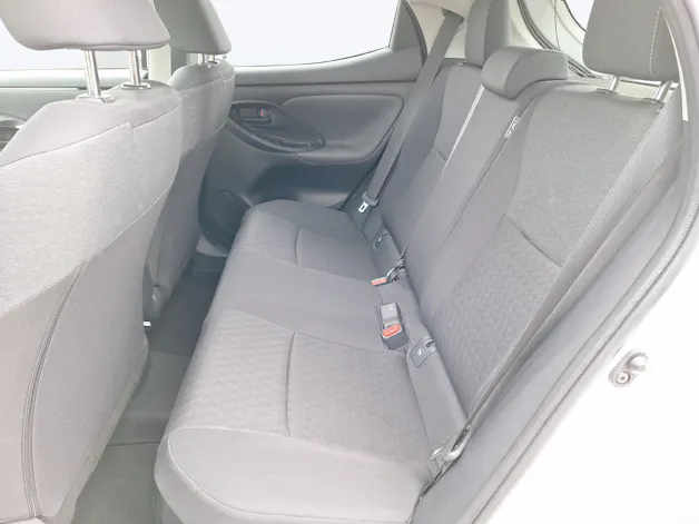Toyota Yaris 1.5 VVT-i HSD Trend