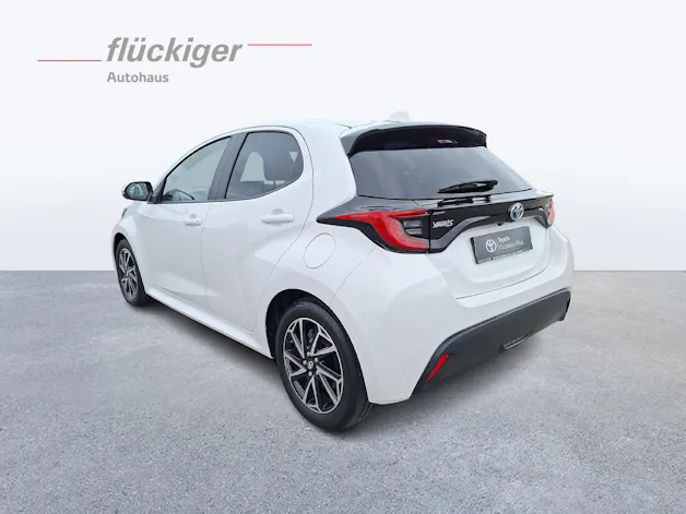 Toyota Yaris 1.5 VVT-i HSD Trend