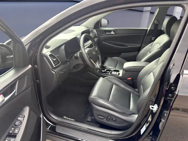 Hyundai TUCSON 1.6 T-GDi Amplia 4WD