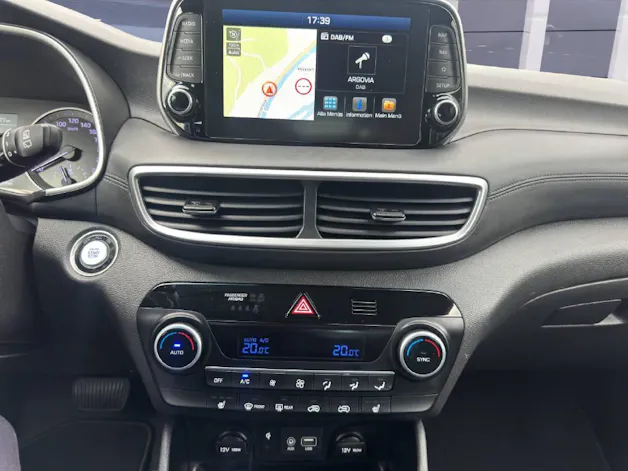 Hyundai TUCSON 1.6 T-GDi Amplia 4WD