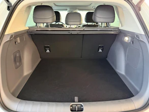 https://vehicle.imgix.net/4303182/84d642b2-aa4e-4547-9b97-91b4d30cedf2.jpg
