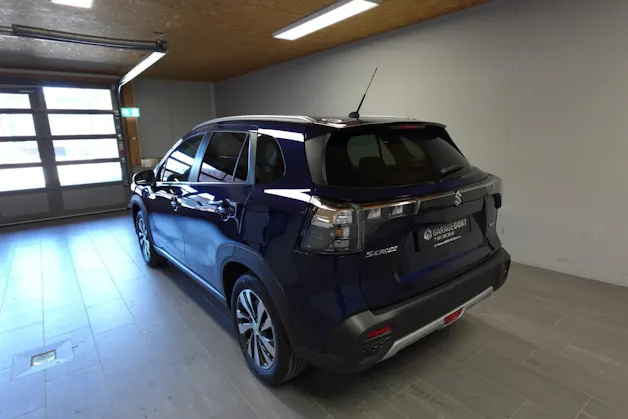 Suzuki S-Cross 1.4 T Compact Top Hybrid 4x4