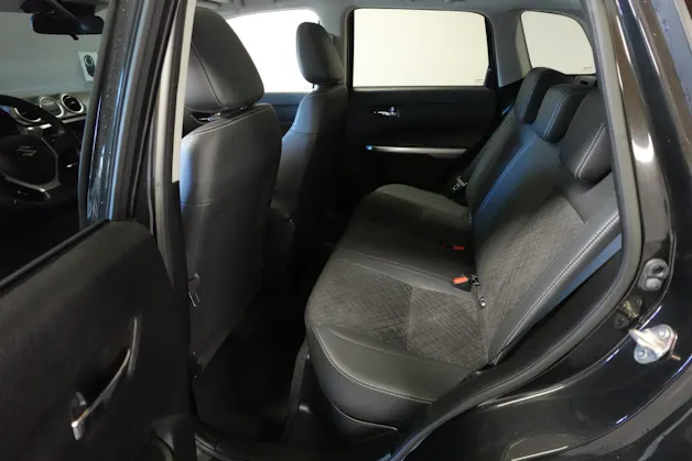 Suzuki S-Cross 1.4 T Compact Top Hybrid 4x4