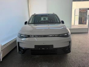 https://vehicle.imgix.net/4303234/23e59cc4-60e3-47bf-a027-05d10bb94d80.jpg
