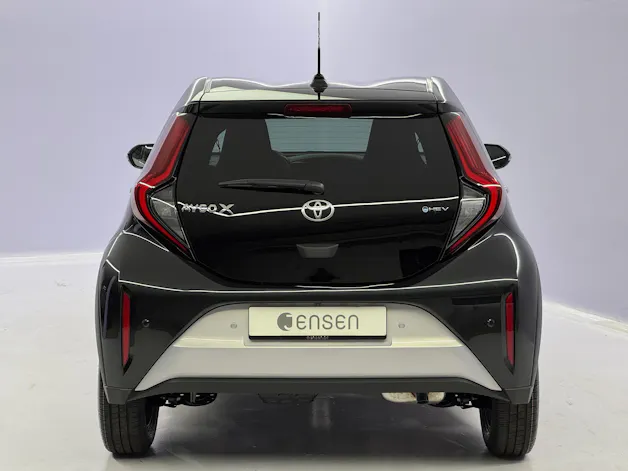 Toyota Aygo X 1.5 VVT-i HSD Trend