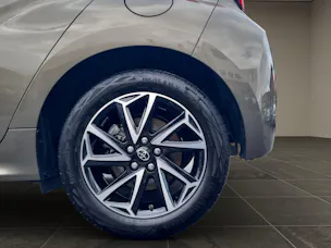 Toyota Yaris 1.5 VVT-i HSD Trend