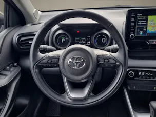 Toyota Yaris 1.5 VVT-i HSD Trend