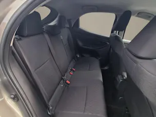 Toyota Yaris 1.5 VVT-i HSD Trend