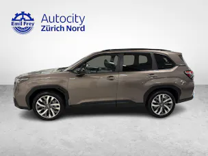 Subaru Forester Station 2.0i e-Boxer Luxury