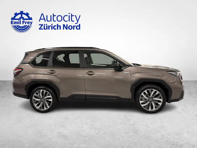 Subaru Forester Station 2.0i e-Boxer Luxury