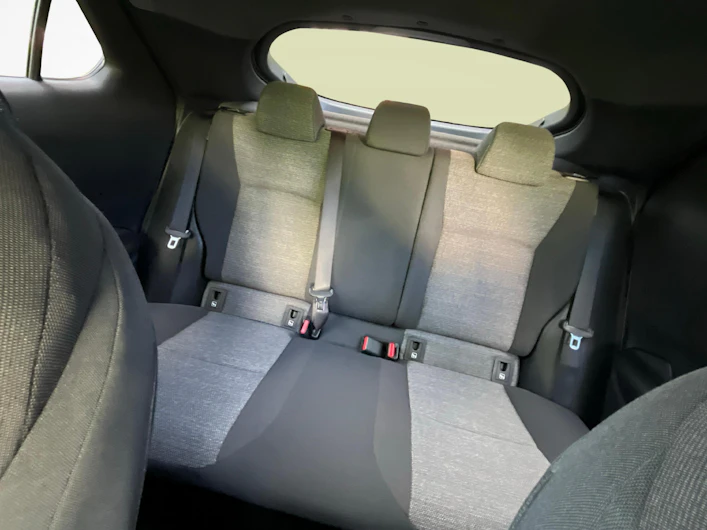 image du véhicule TOYOTA C-HR