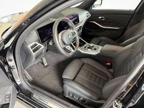 https://vehicle.imgix.net/4303331/8d18b7ba-6485-4687-984d-468a1ceed437.jpg