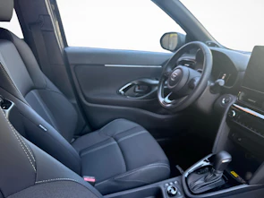 Fahrzeugbild TOYOTA Yaris Cross 1.5 VVT-i HSD Premium AWD-i
