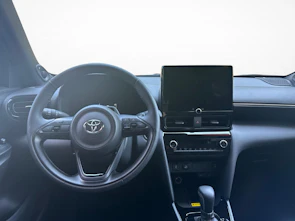 Fahrzeugbild TOYOTA Yaris Cross 1.5 VVT-i HSD Premium AWD-i