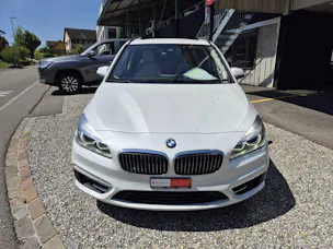 BMW 225xe Active Tourer Luxury Line