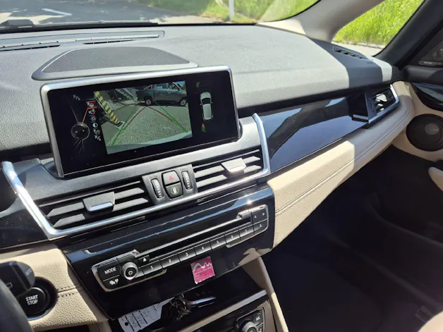 BMW 225xe Active Tourer Luxury Line