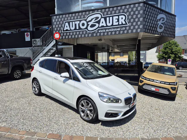 BMW 225xe Active Tourer Luxury Line