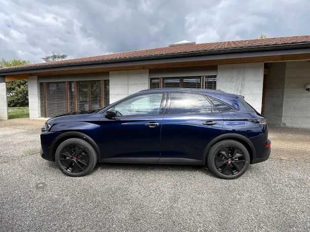 DS Automobiles 7 1.6 E-Tense Ligne Noire 4x4