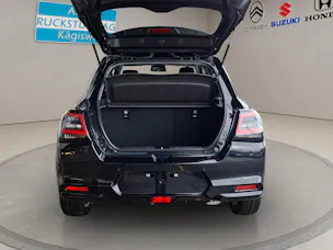 Suzuki Swift 1.2 Sakura Top Hybrid 4x4