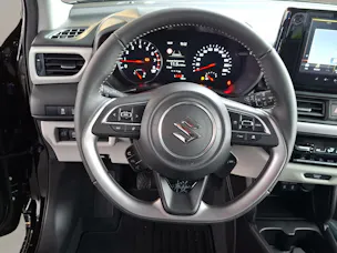 Suzuki Swift 1.2 Sakura Top Hybrid 4x4