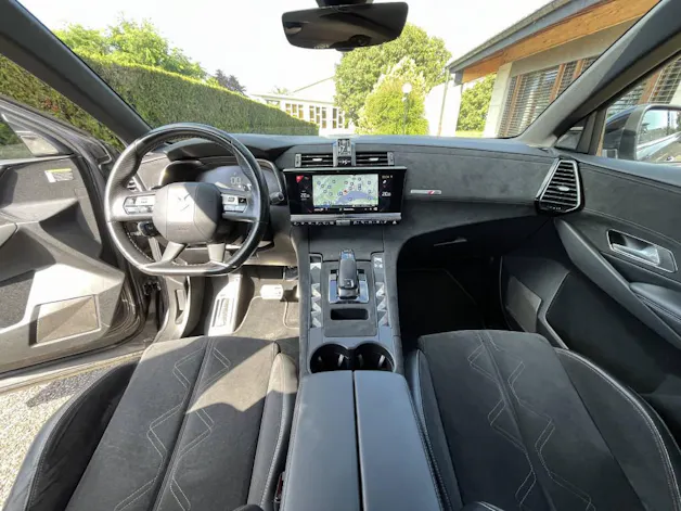 DS Automobiles 7 Crossback 1.6 PureTech 225 Performance Line