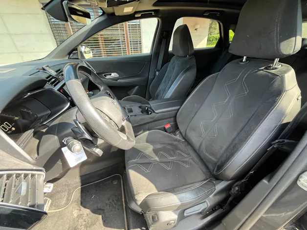 DS Automobiles 7 Crossback 1.6 PureTech 225 Performance Line
