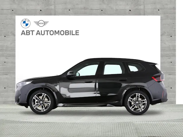 BMW X1 30e xDrive paddles
