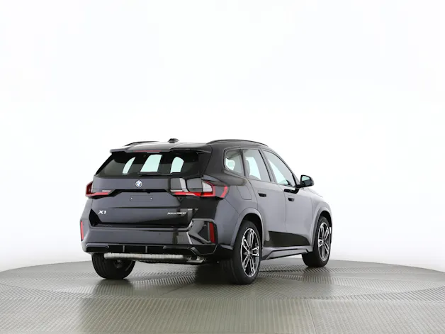 BMW X1 30e xDrive paddles
