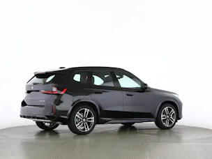 BMW X1 30e xDrive paddles