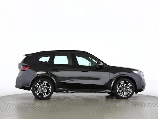 BMW X1 30e xDrive paddles